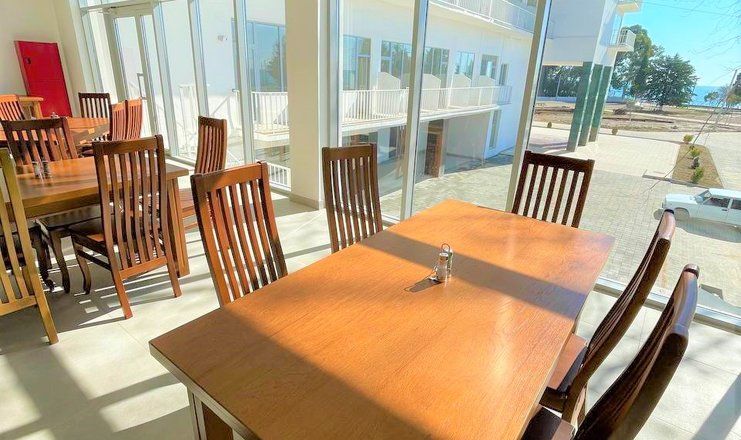 Отель "Апсны"